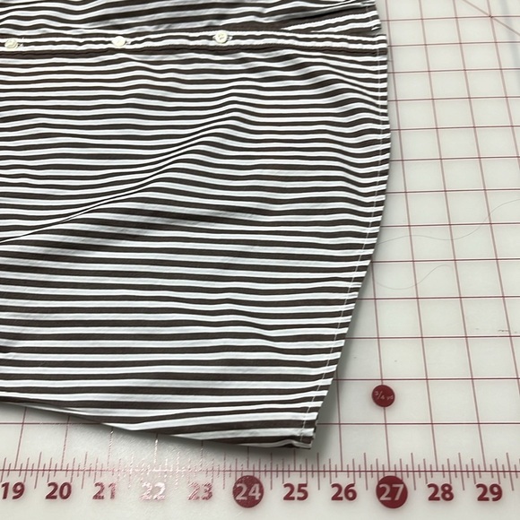 GAP Black and White Striped Blouse - Picture 16 of 16